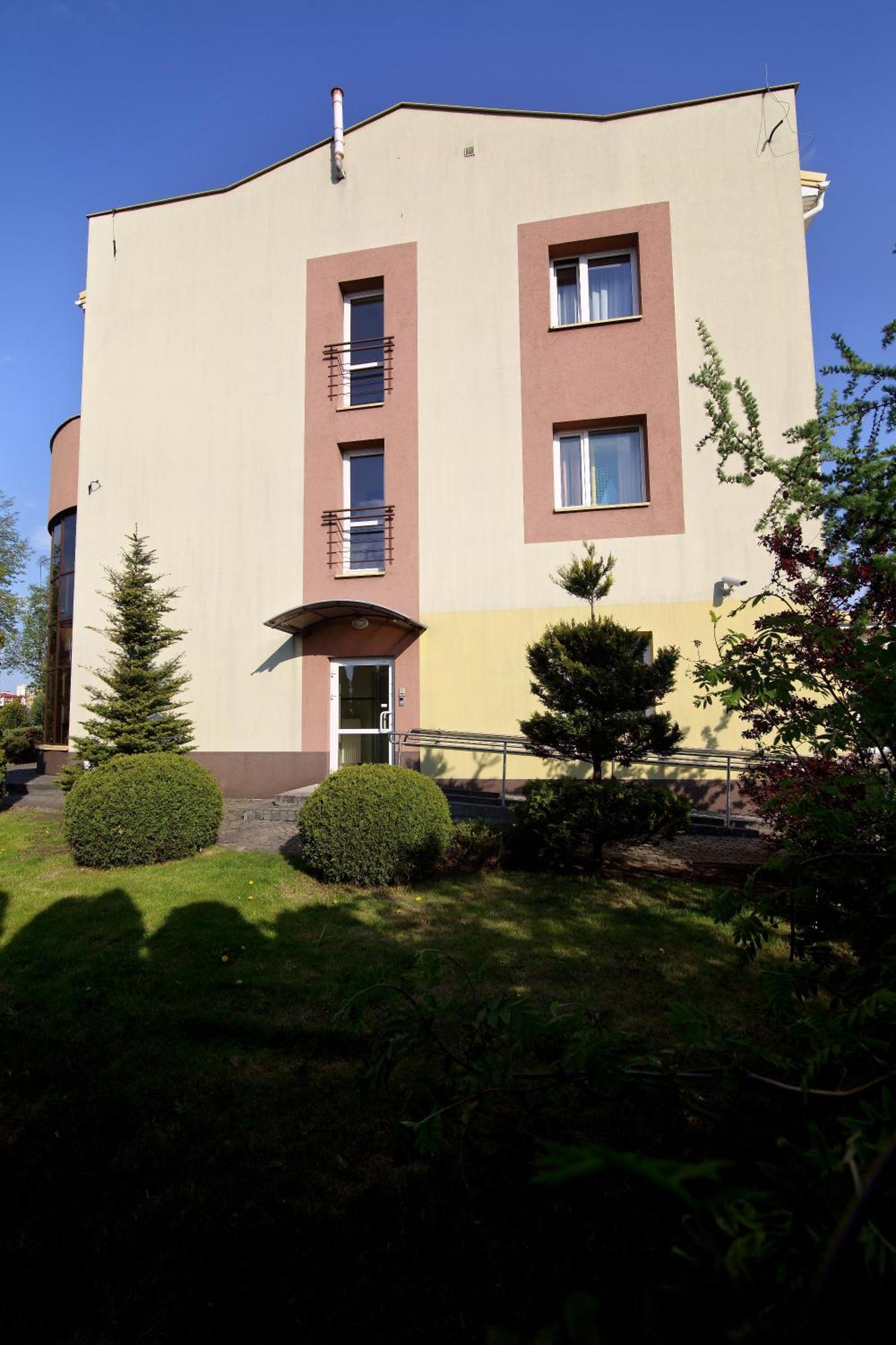 Amadeus Motell Łomża Exteriör bild